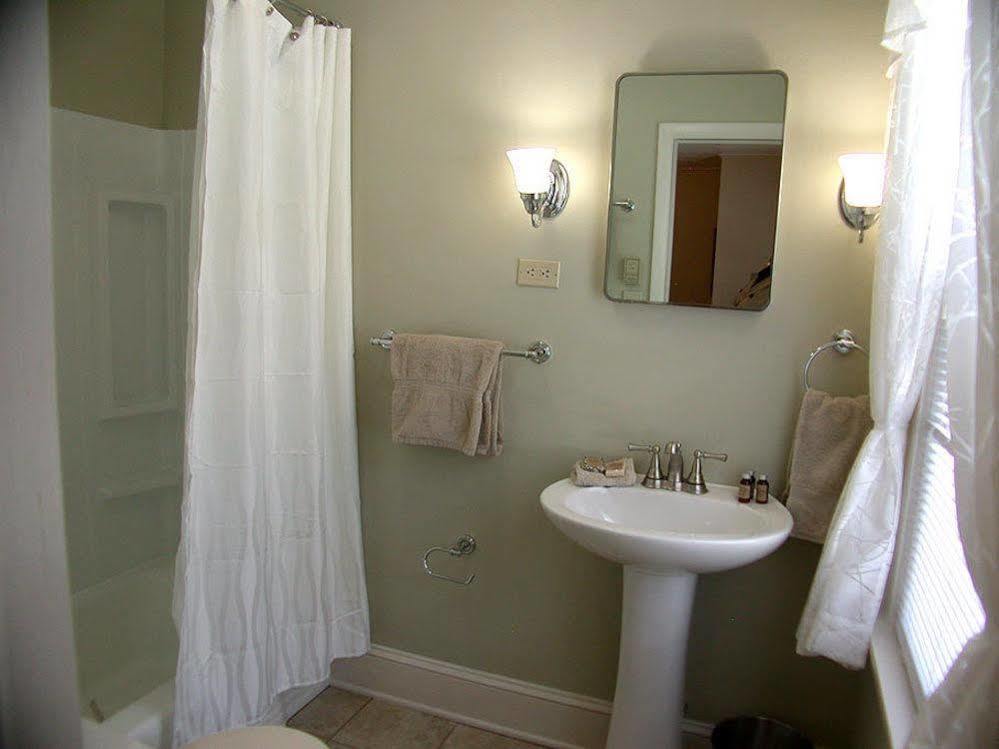 Mountaintop Lodge At Lake Naomi Pocono Pines Екстер'єр фото